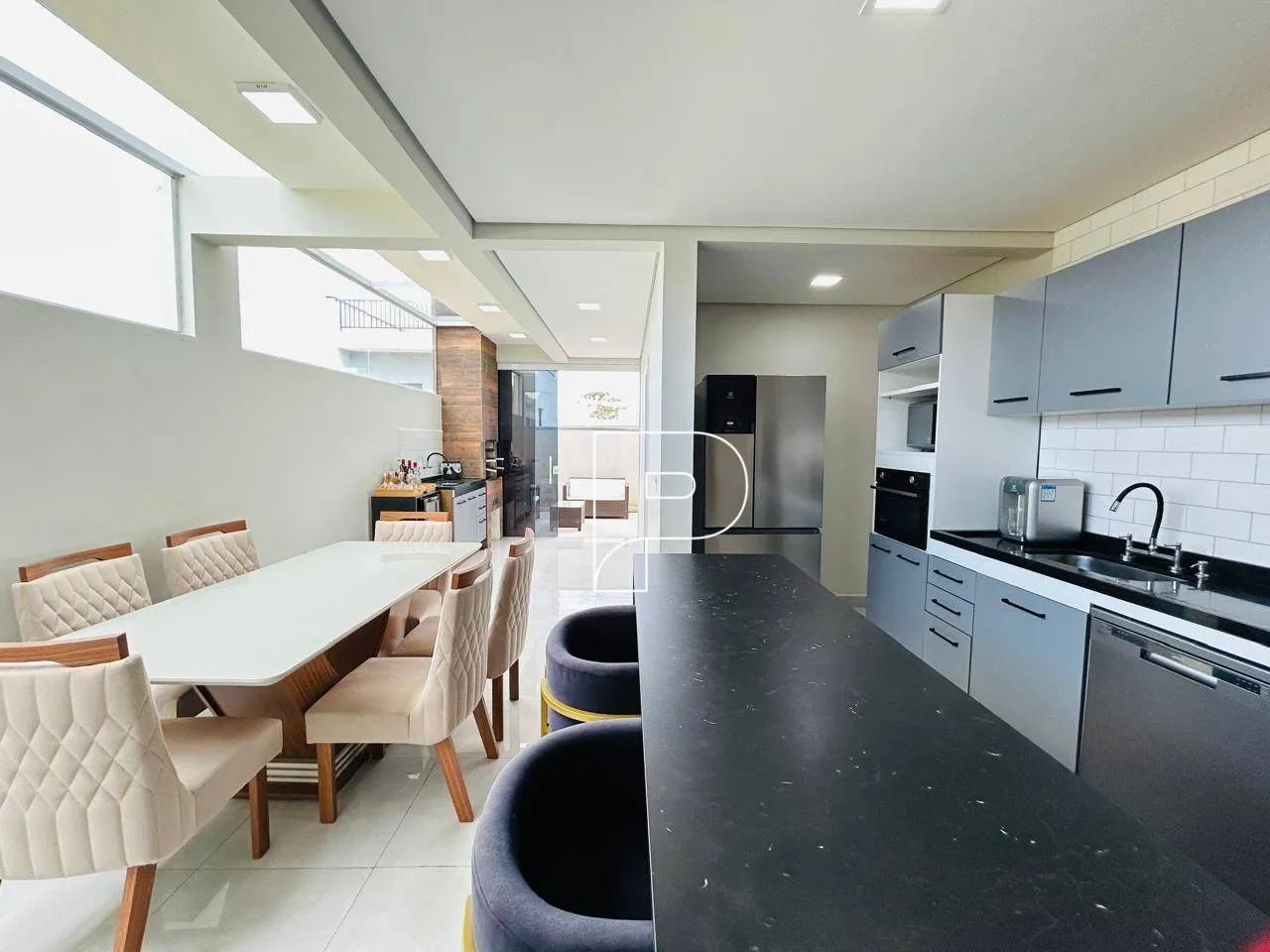 Casa Mobiliada à Venda no Condomínio Terra Nobre  Granja Viana - Foto 8