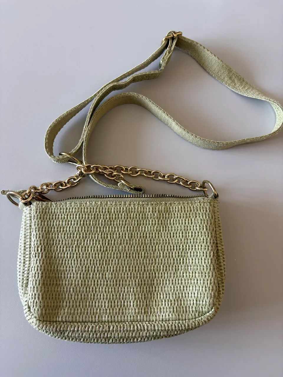 Bolsinha primark de tecido verde clara 