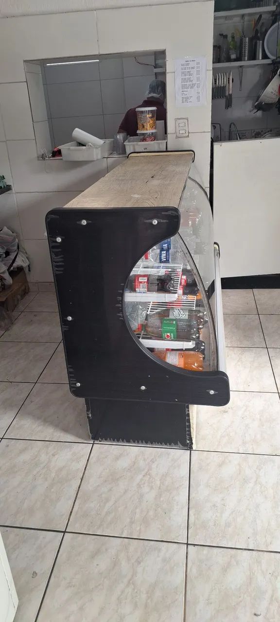 Freezer/balcão seminovo 