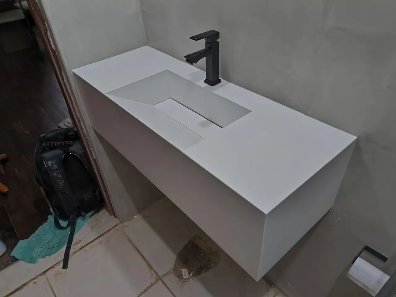 Pias em porcelanato  - Foto 3