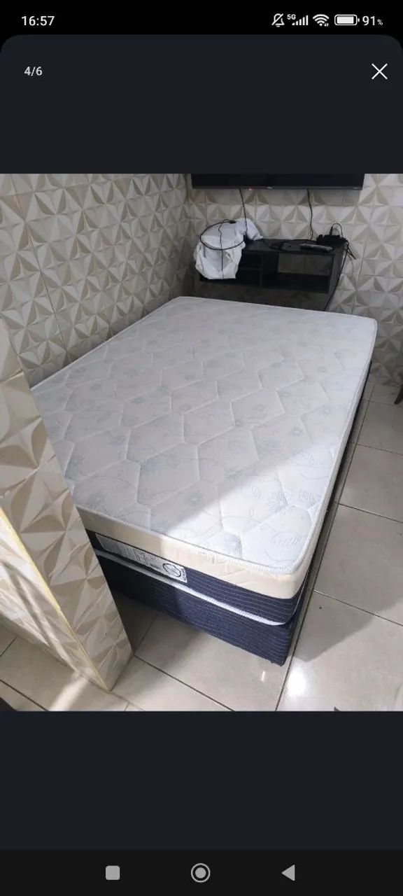 Vendo cama box de casal nova com molas ensacadas colchão e a base