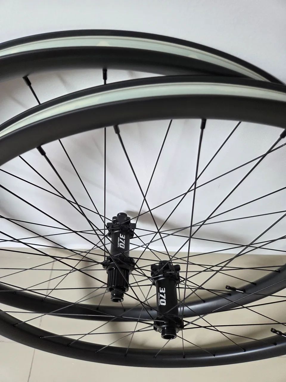 Rodas de Carbono 29 MTB boost novas - Foto 3