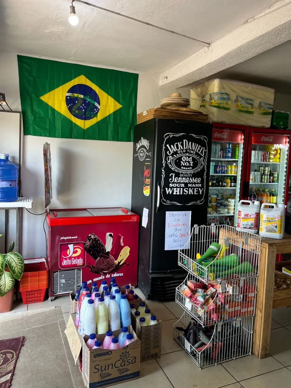 MERCADO COMPLETO À VENDA - ÓTIMA OPORTUNIDADE DE NEGÓCIO