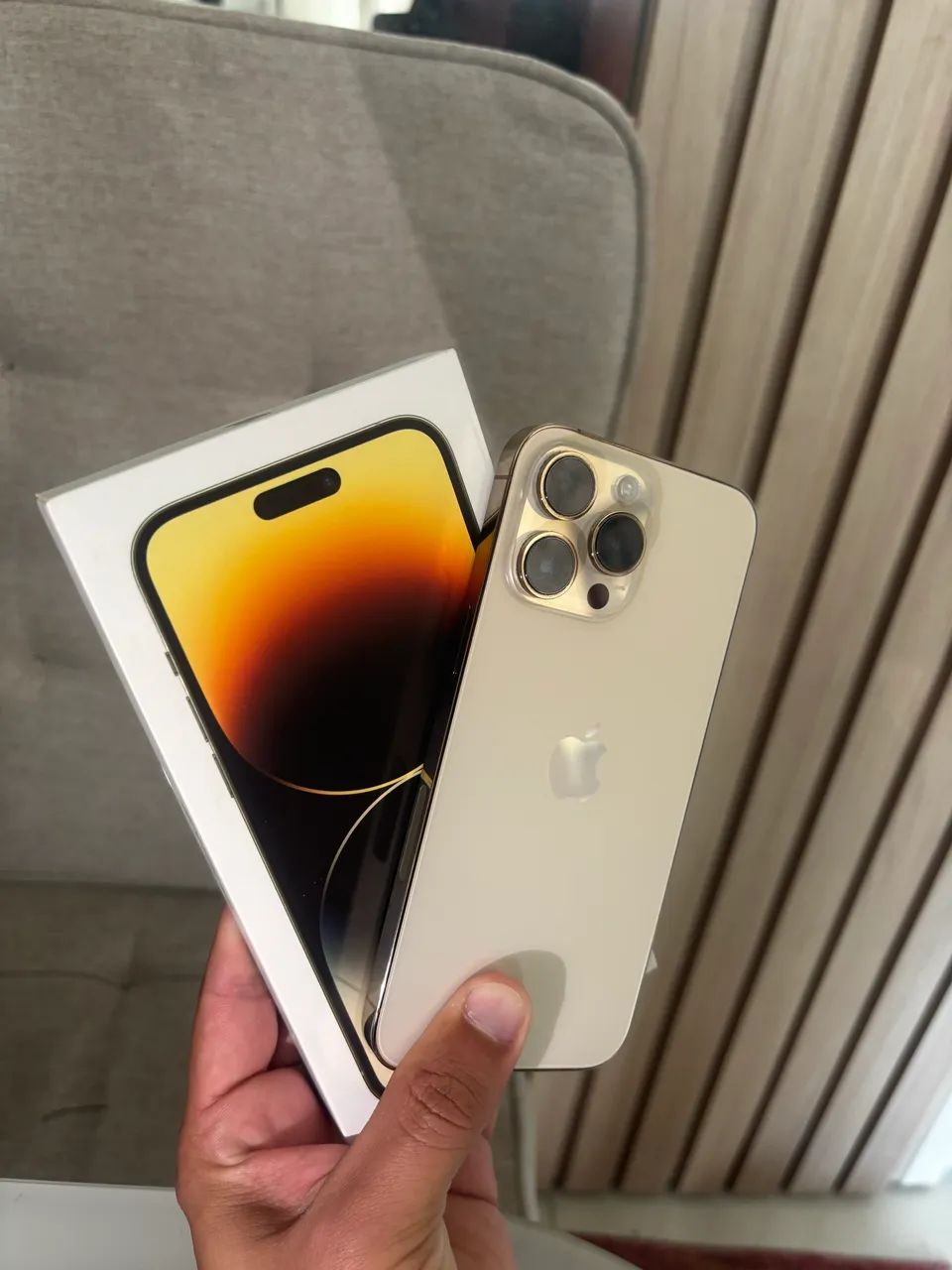 Iphone 14 pro max gold - Celulares e Smartphones - Del Castilho