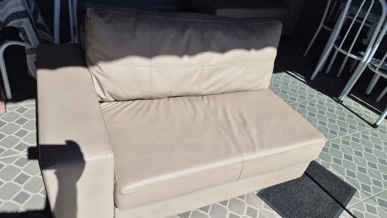 Sofá elegante - Foto 2