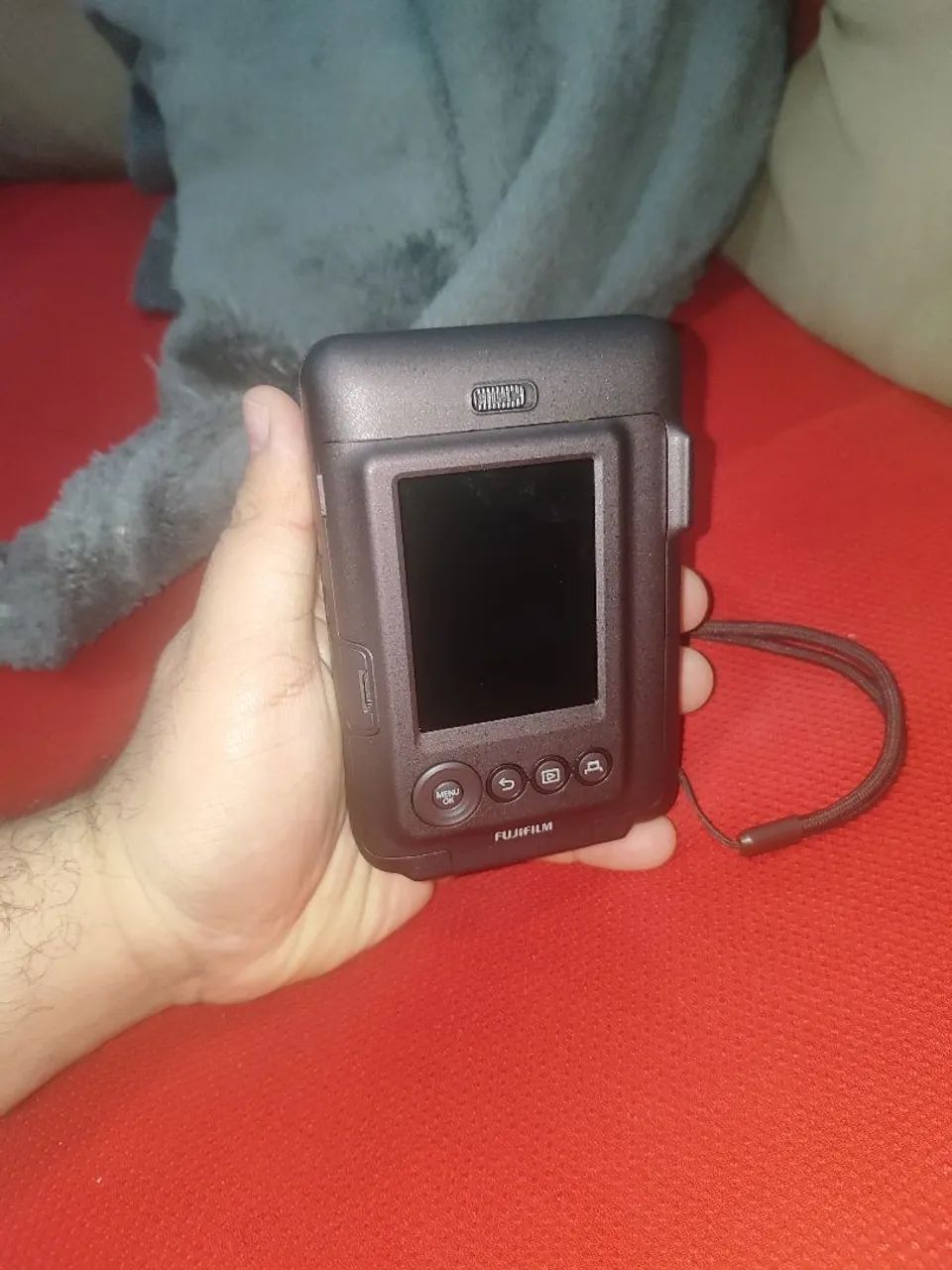 FUJIFILM INSTAX MINI LIPLAY + 80 FILMES ORIGINAIS LACRADOS + 2 CAPAS - ESTADO DE NOVA - Foto 2