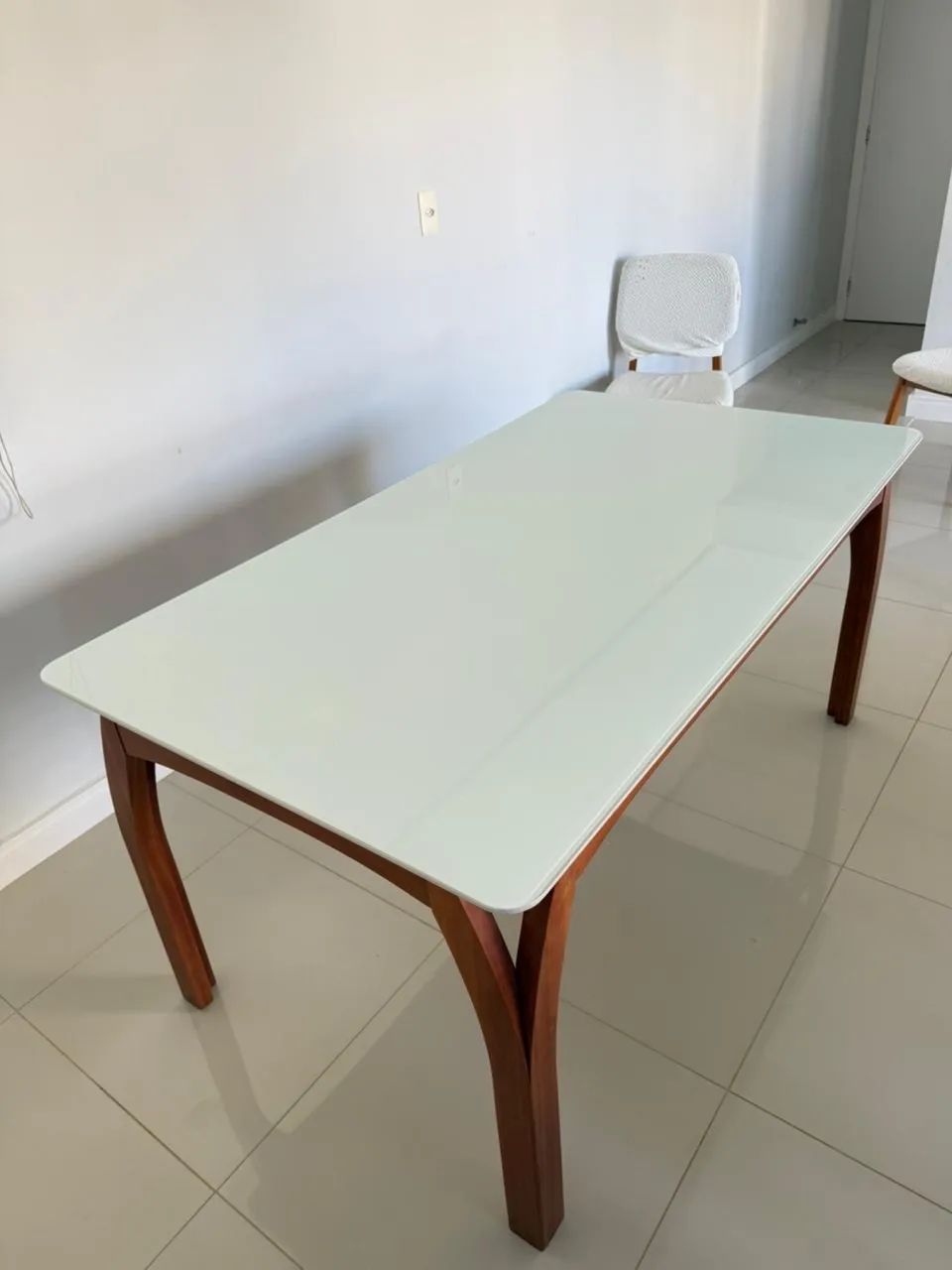 Mesa com tampo de vidro da Jacaúna  - Foto 2