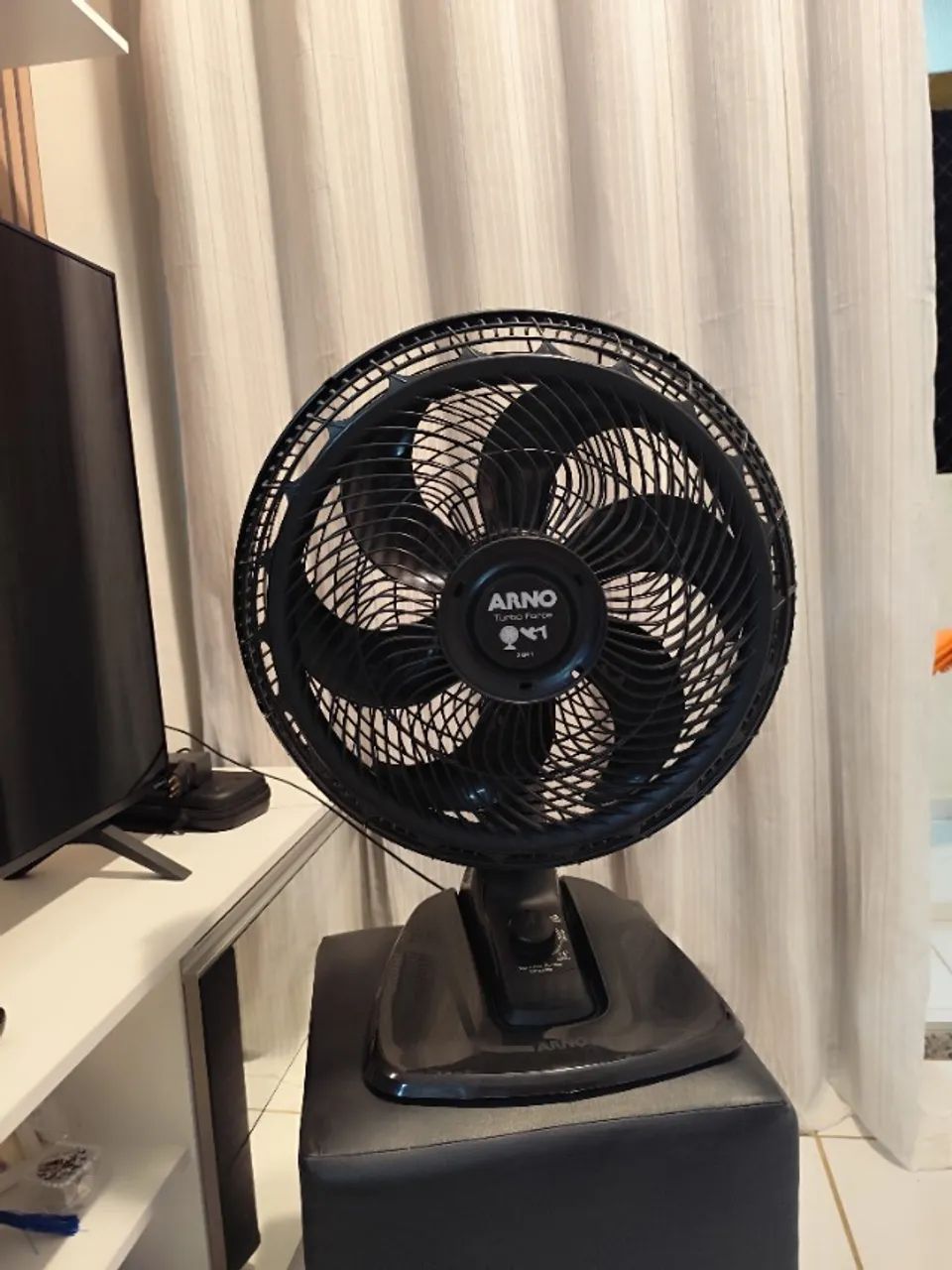 ventilador arno em perfeito funcionamento