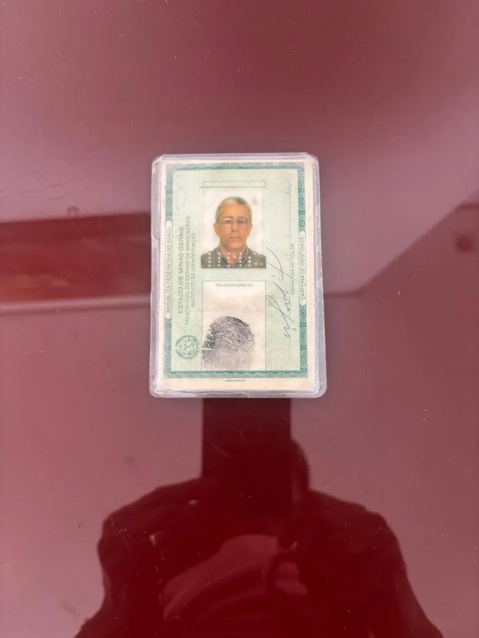 Lindo sofá em coro legítimo, retratil - Foto 5