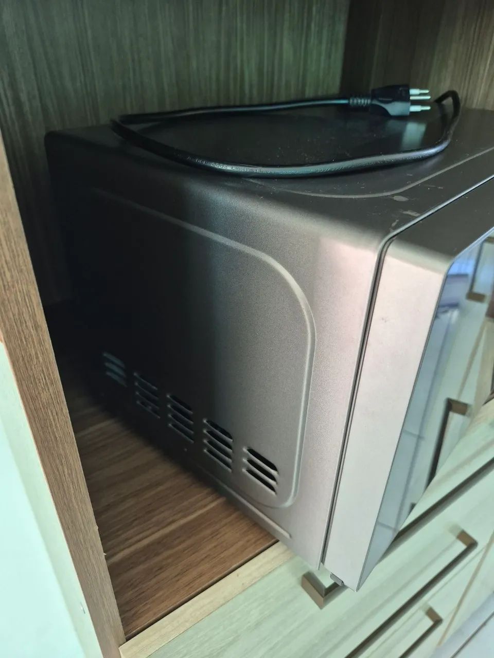 Micro-ondas Midea