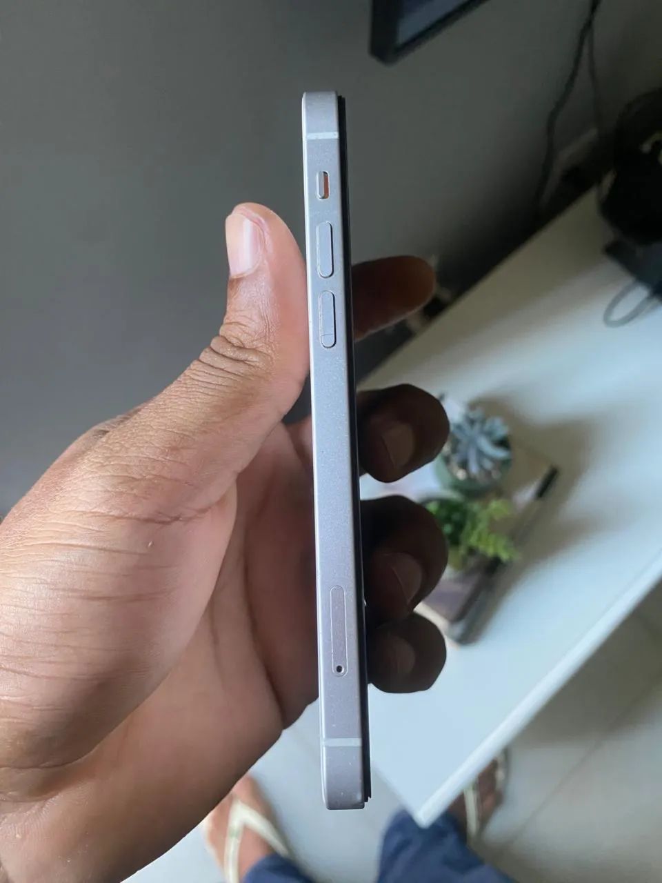  iPhone 12 branco