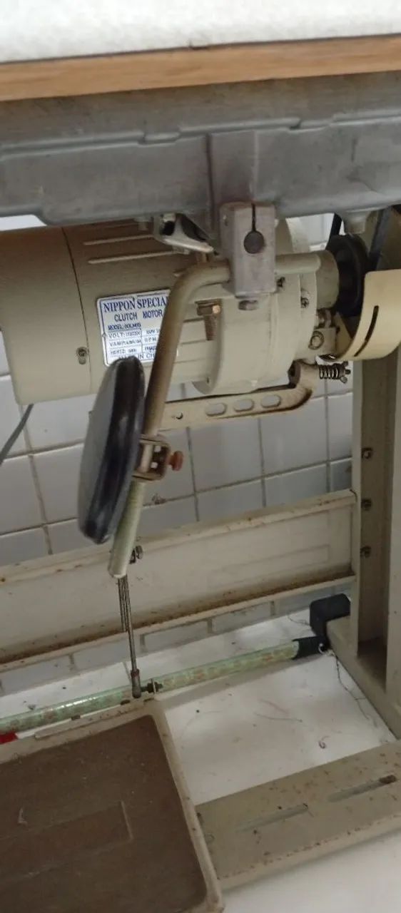Máquina costura industrial - Foto 4