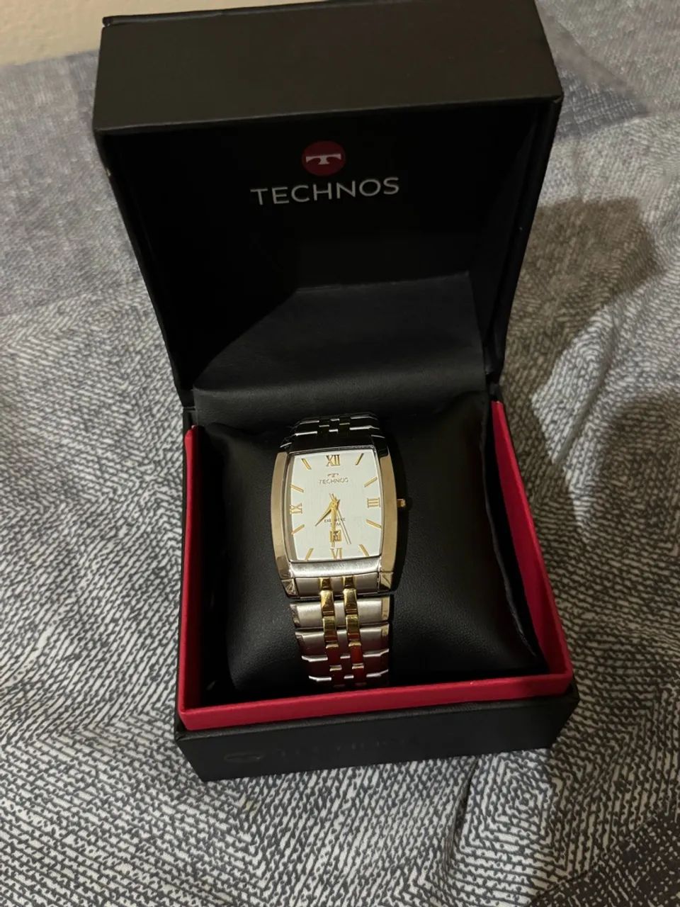 Relógio Technos