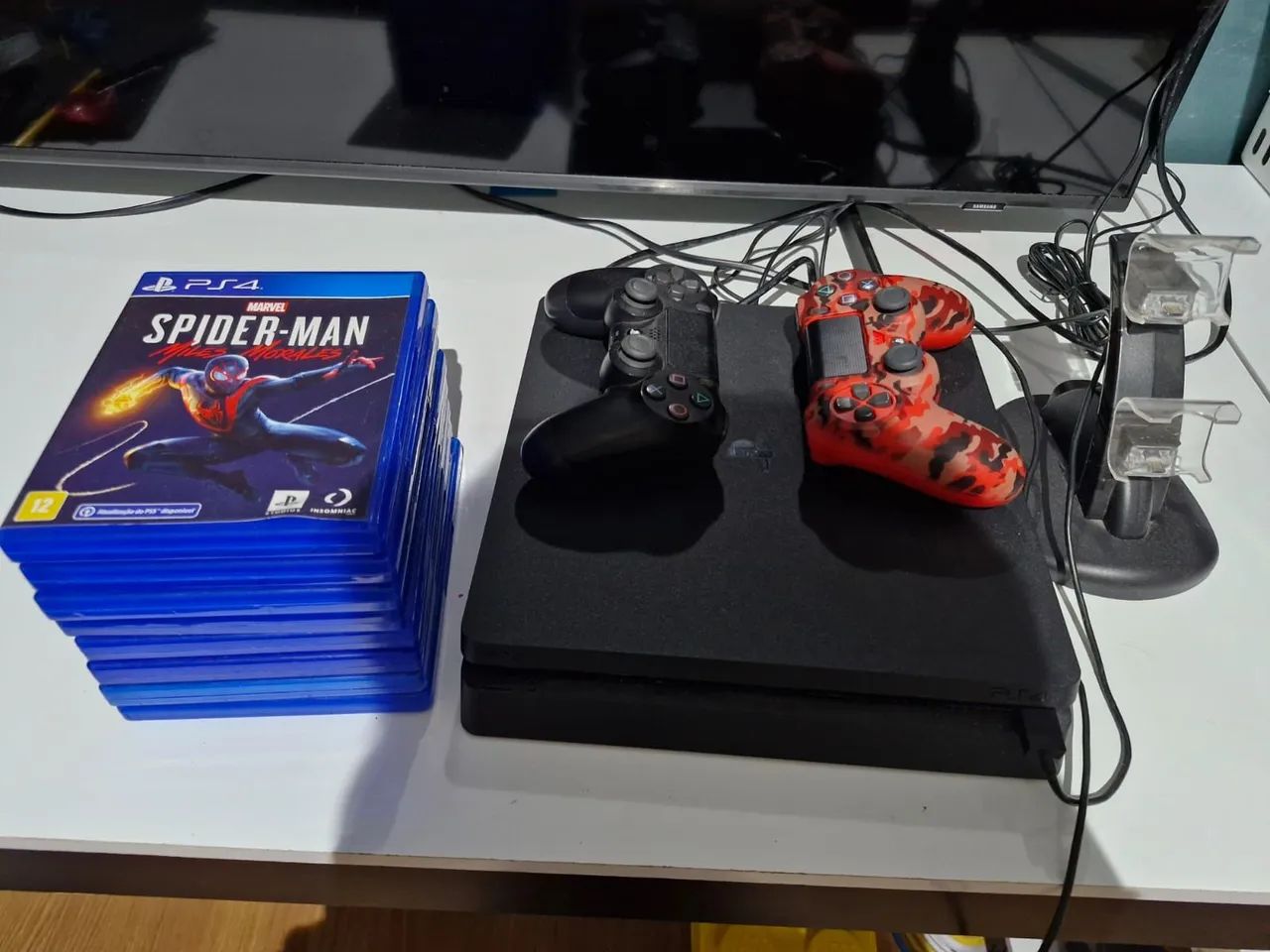 PlayStation 4 Slim 500GB Vários Jogos  - Foto 2