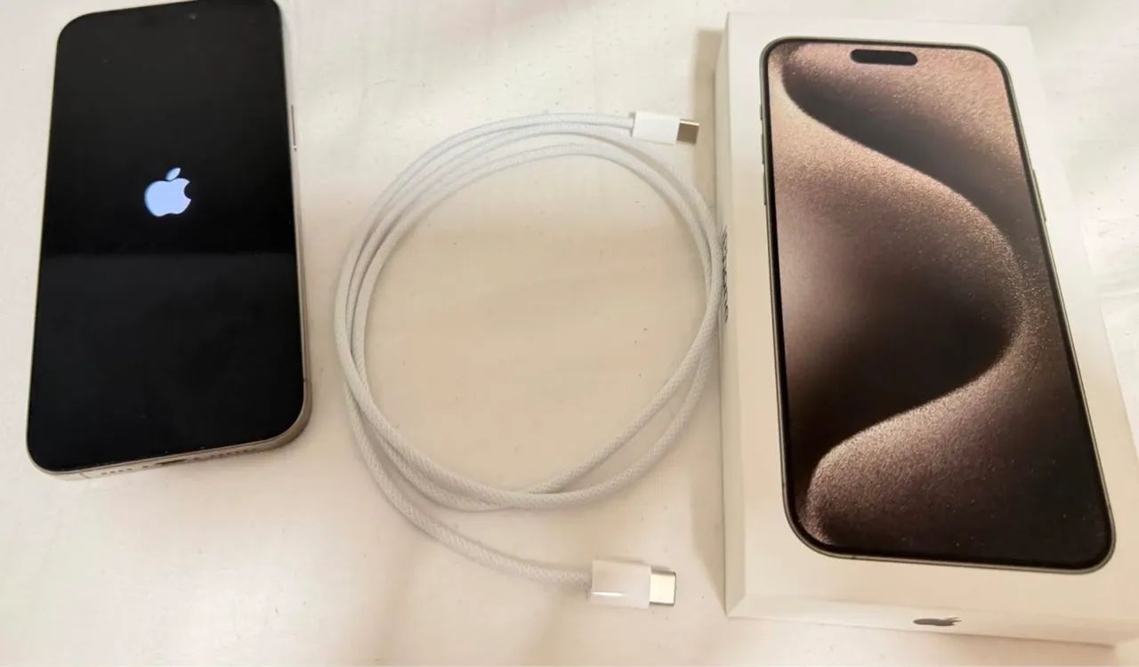 iPhone 15 pro Max - Foto 3