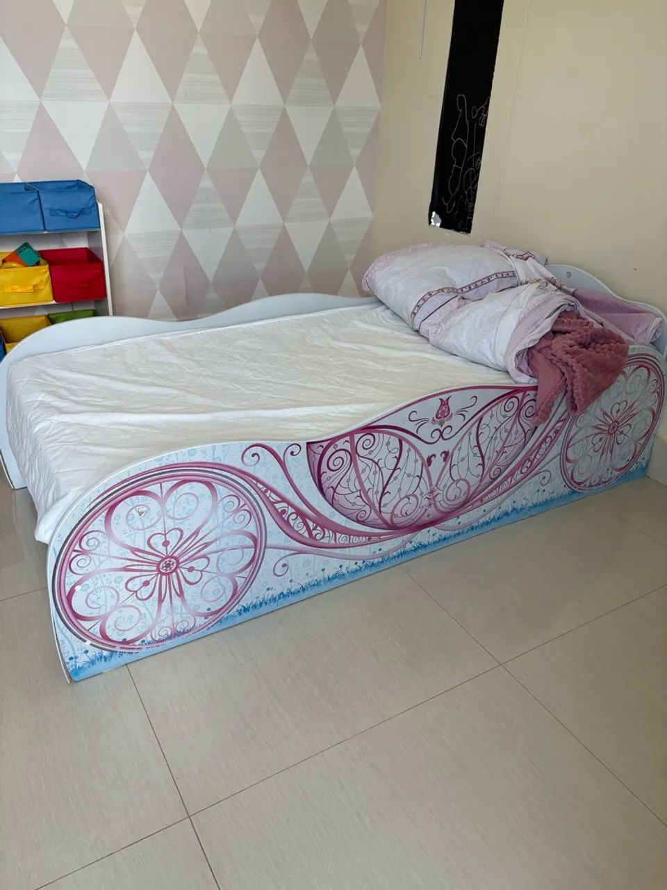 Cama feminina com colchão e protetor (brinde ) - Foto 2