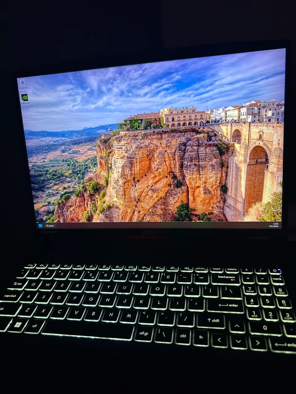 Laptop MSI Creator M16 A12UE