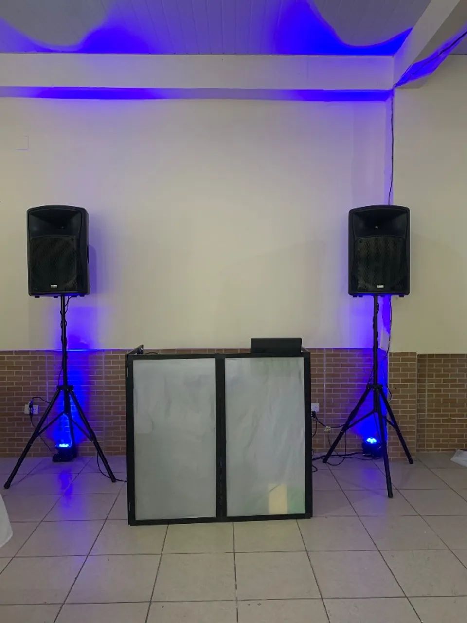 Equipamentos de som e luzes para Dj e contor(a) solo - Foto 4