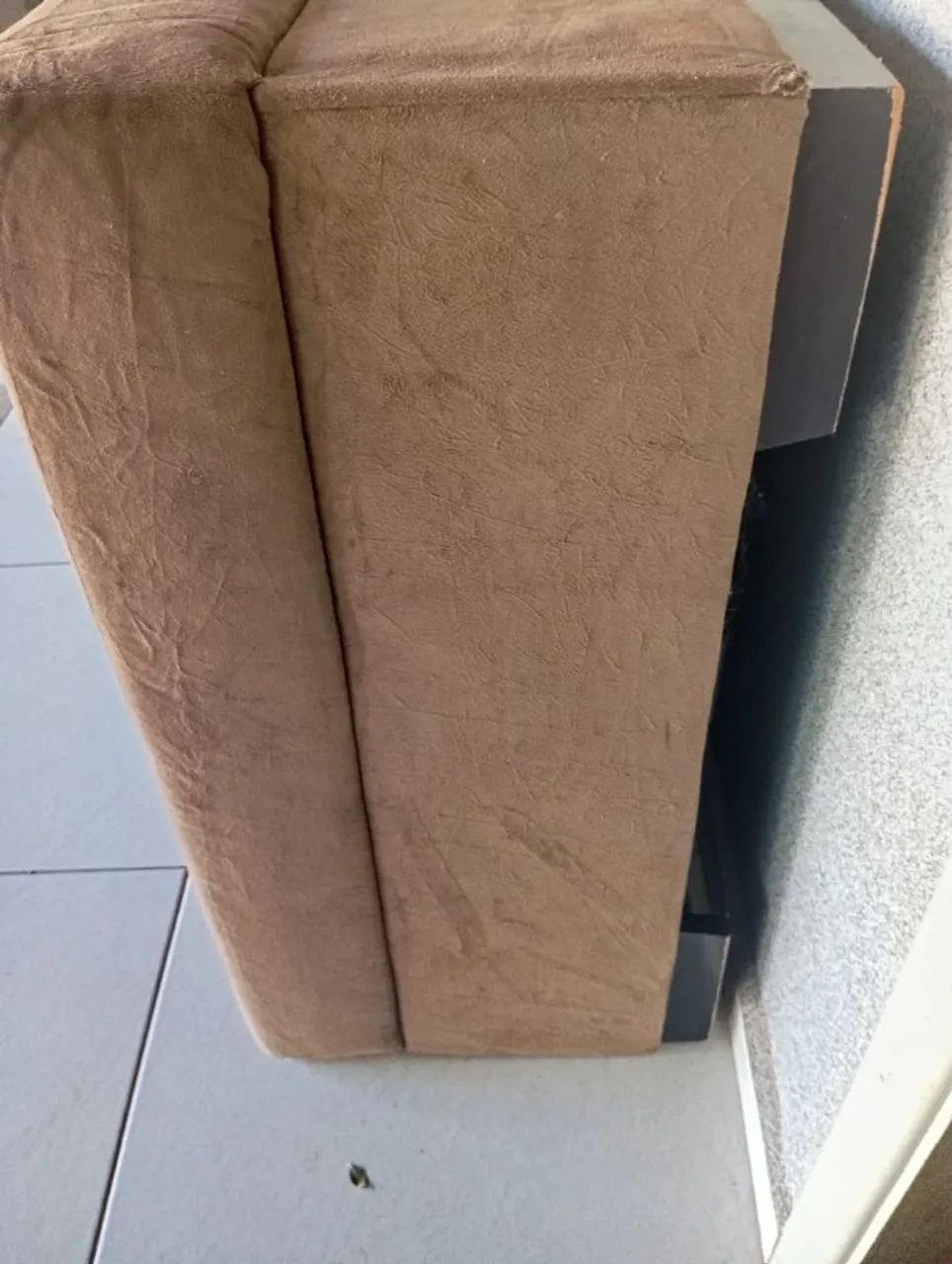 Vende se puf.super reforçada madeira  - Foto 2