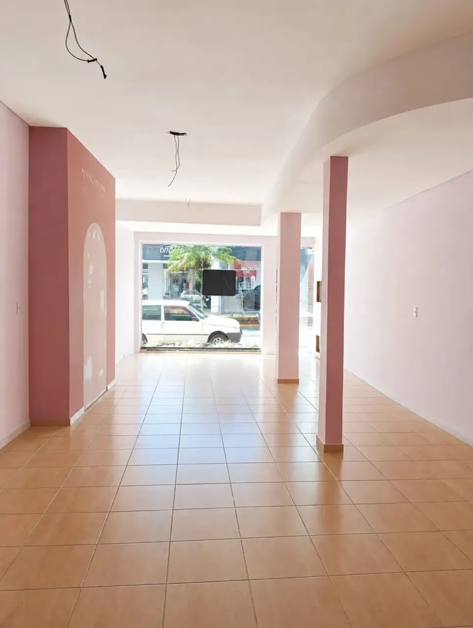 Ponto Comercial para locação na Av Dom Lucio - Centro - Botucatu/SP - Foto 5