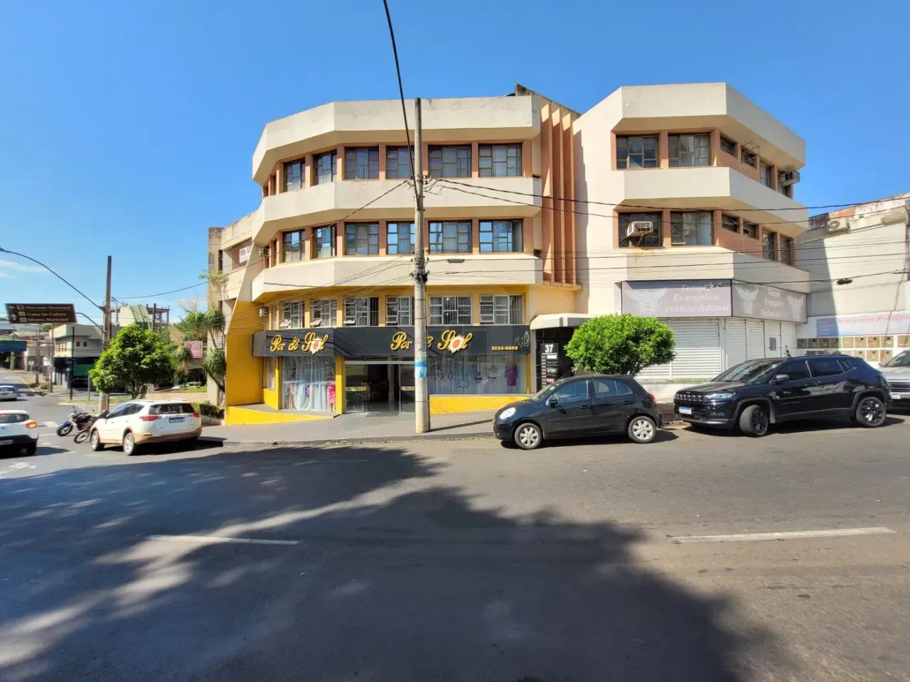 Sala Comercial para locação no bairro Daniel Fonseca