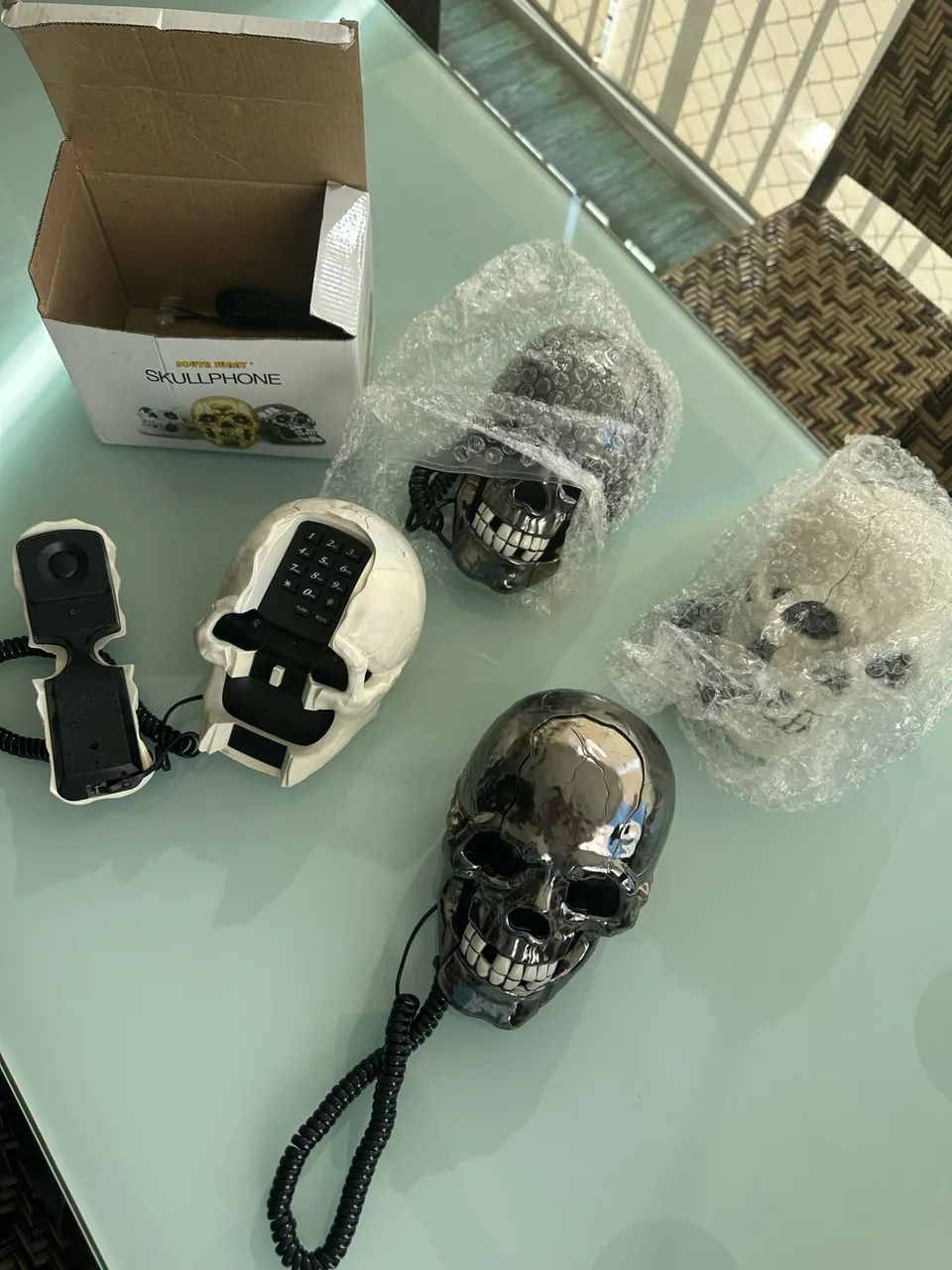 Telefone em formato de caveira Retrô nunca usado 50,00 cada um   - Foto 3