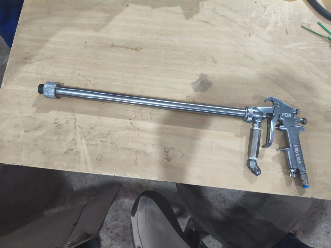 PISTOLA CANO LONGO PARA PINTURA MANUAL DE SINALIZAÇÃO VIÁRIA ACRÍLICA 
