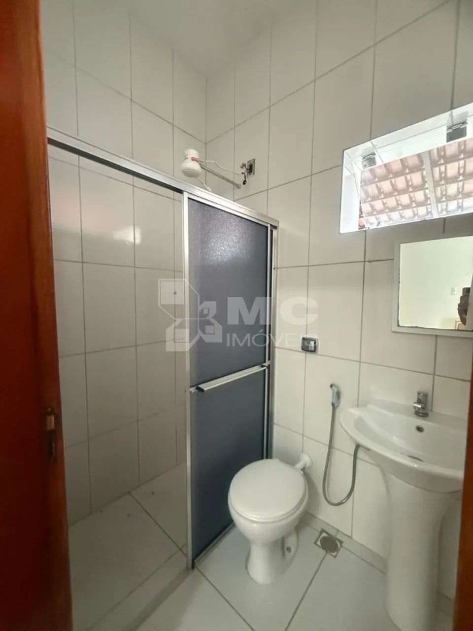 CASA 2 QUARTOS COM GARAGEM COBERTA NO SETOR SUL - Foto 4