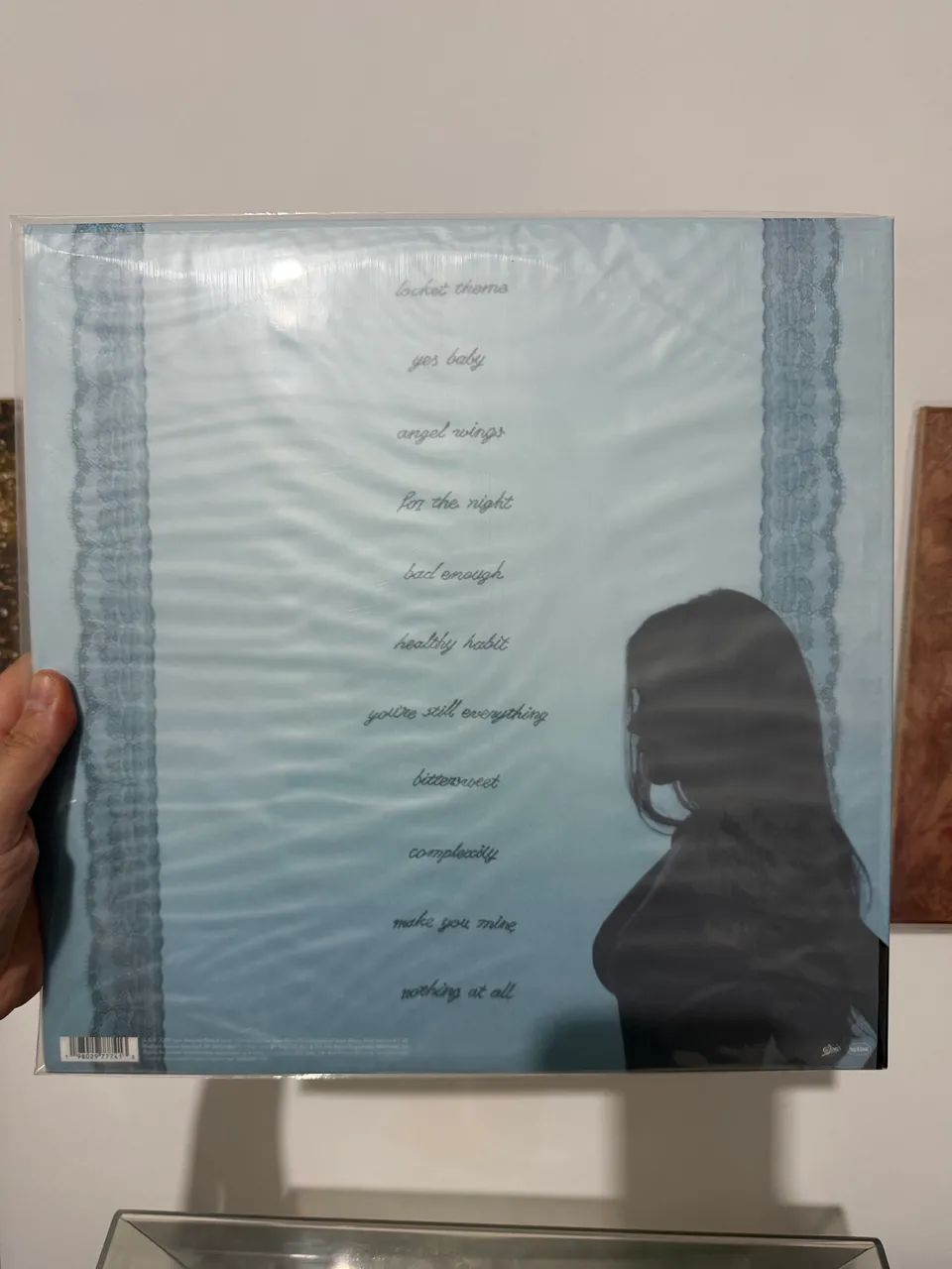 Disco de Vinil LP - Madison Beer Locket ed. Limitada - Foto 4