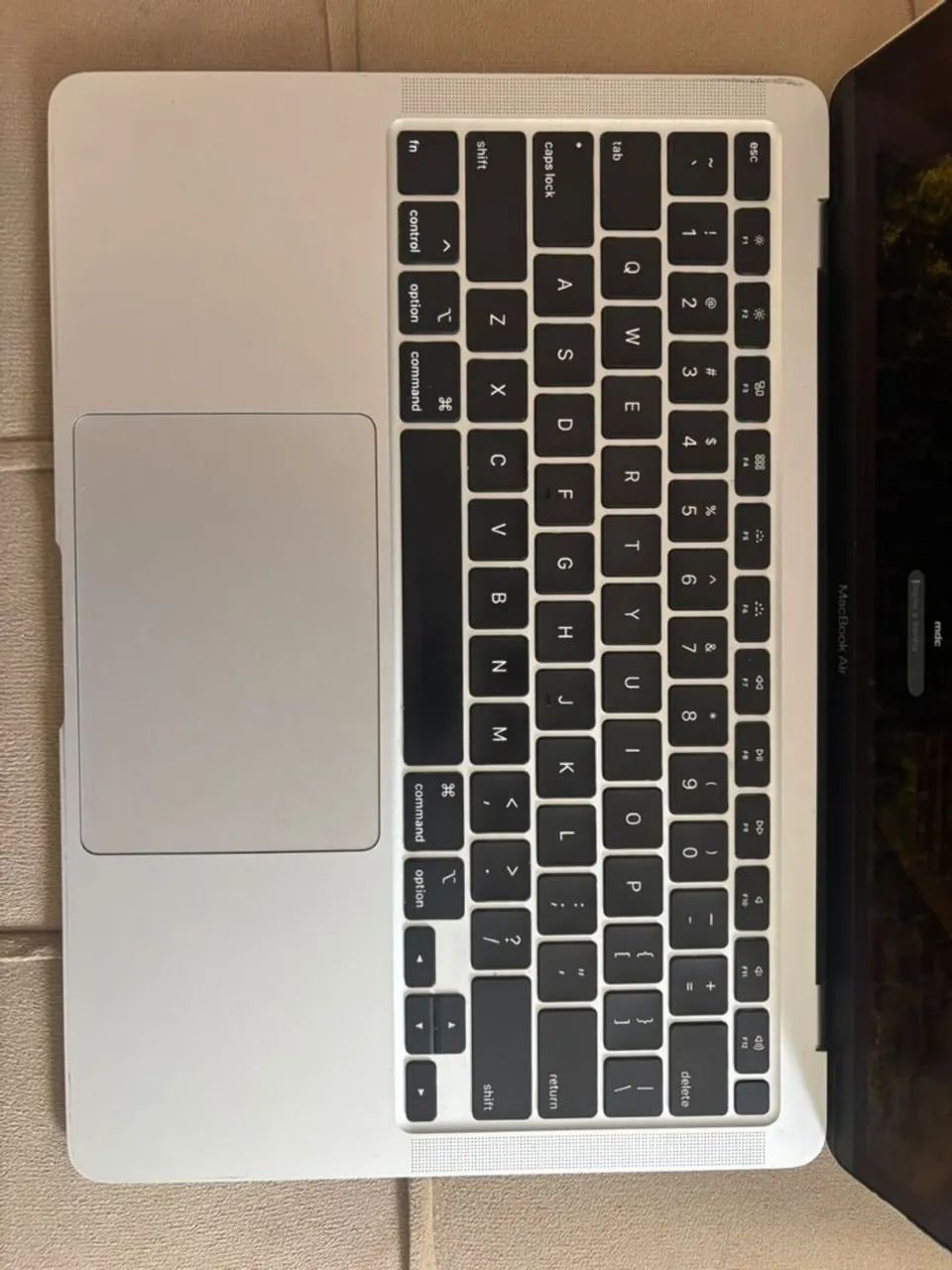 MacBook Air 2020 Intel Core i3  Retina 13,3. 