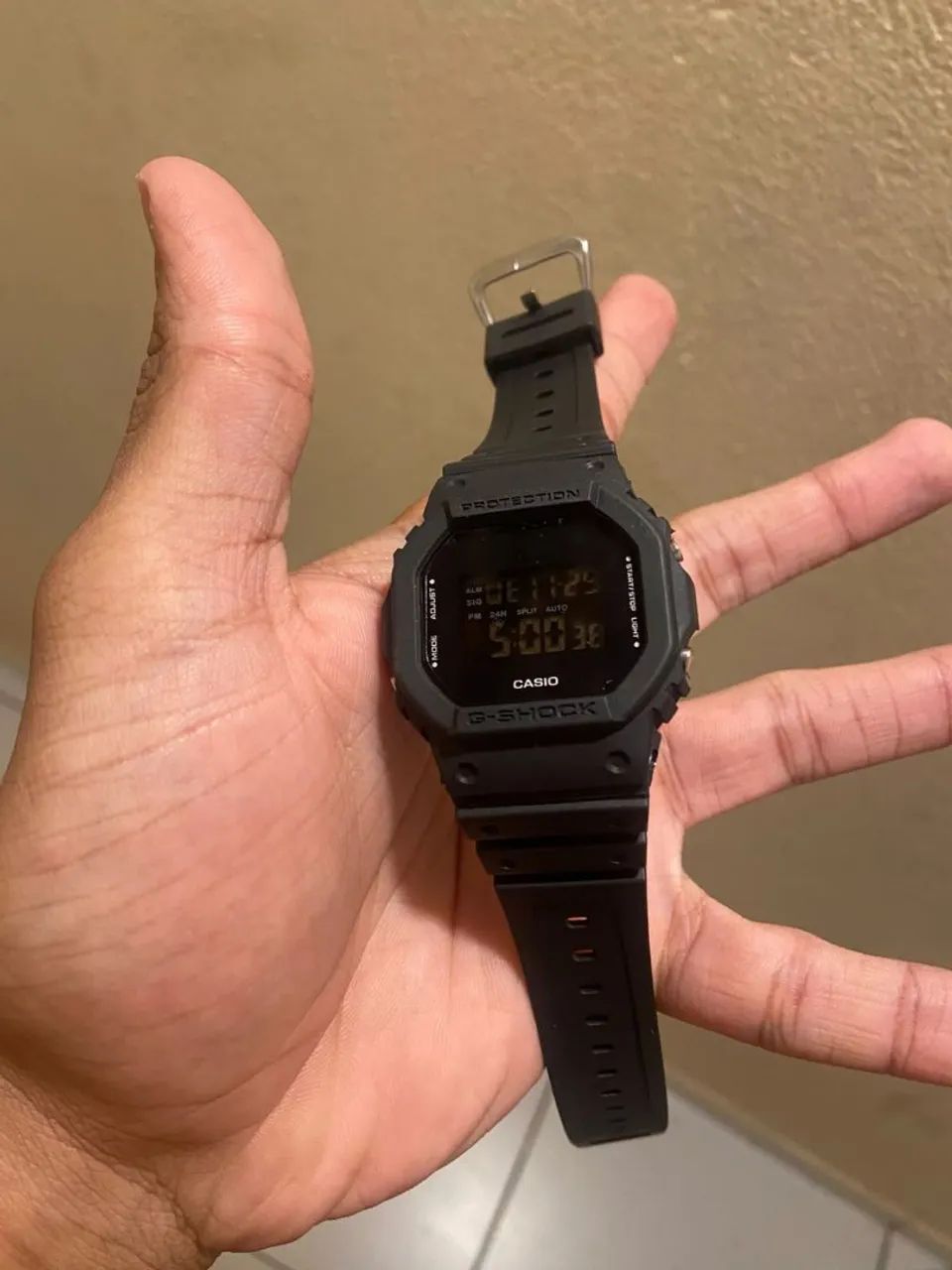 Casio G-Shock Digital DW-5600BB-1DR - Foto 2