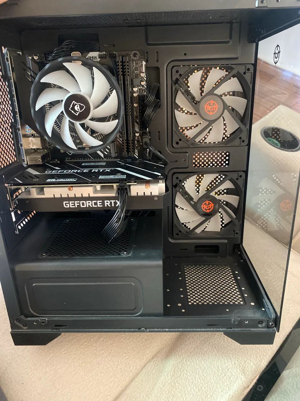VENDENDO PC GAMER