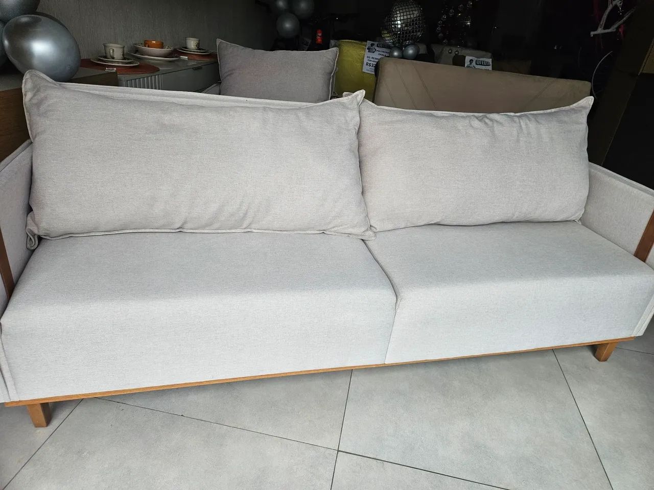 Sofa em linho 