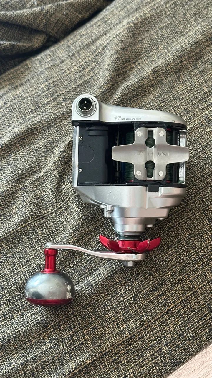 Carretilha Elétrica Daiwa Seaborg 200J (Manivela Direita) - Linha