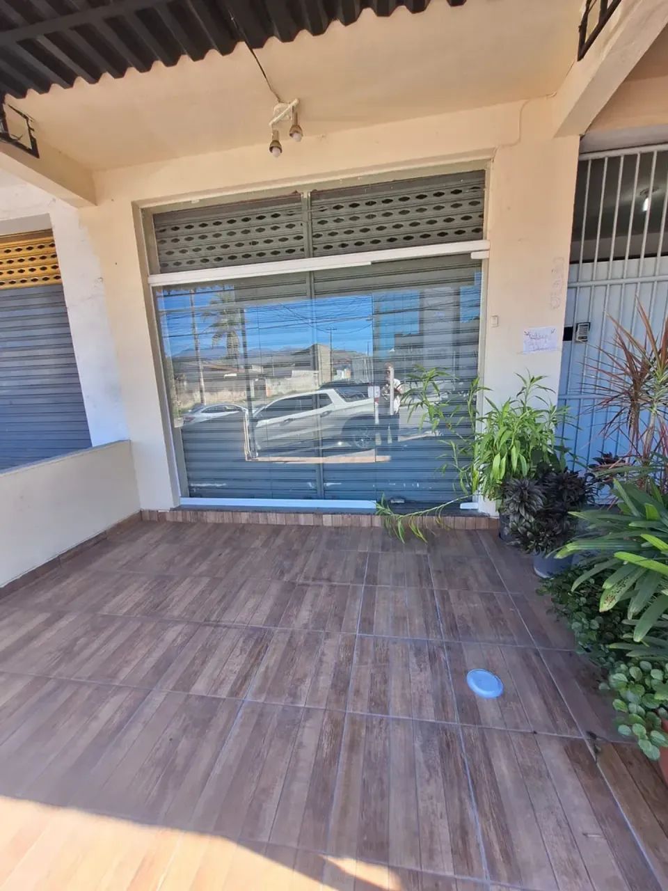 loja com aproximadamente 30 m² - Foto 4