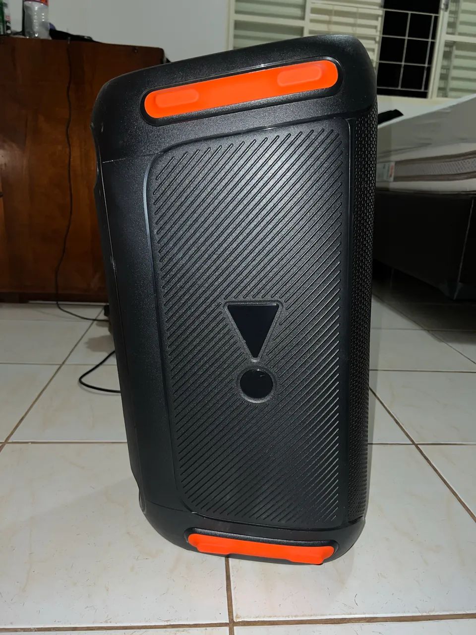 JBL Party box 110