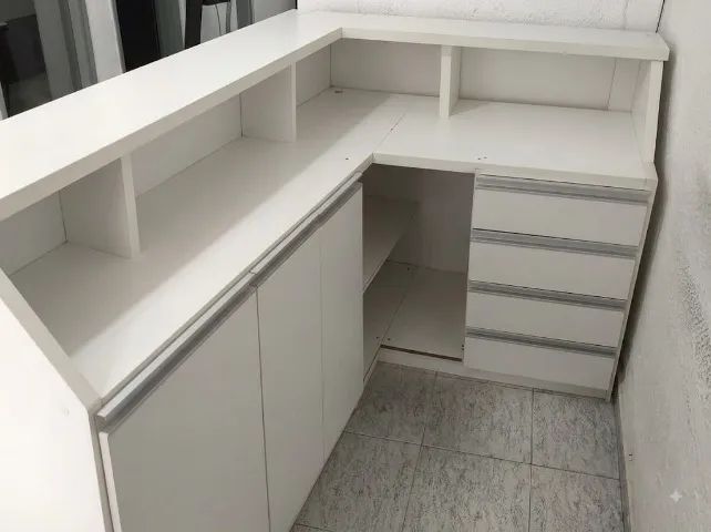 Balcão de Recepção em L - Branco - Foto 3