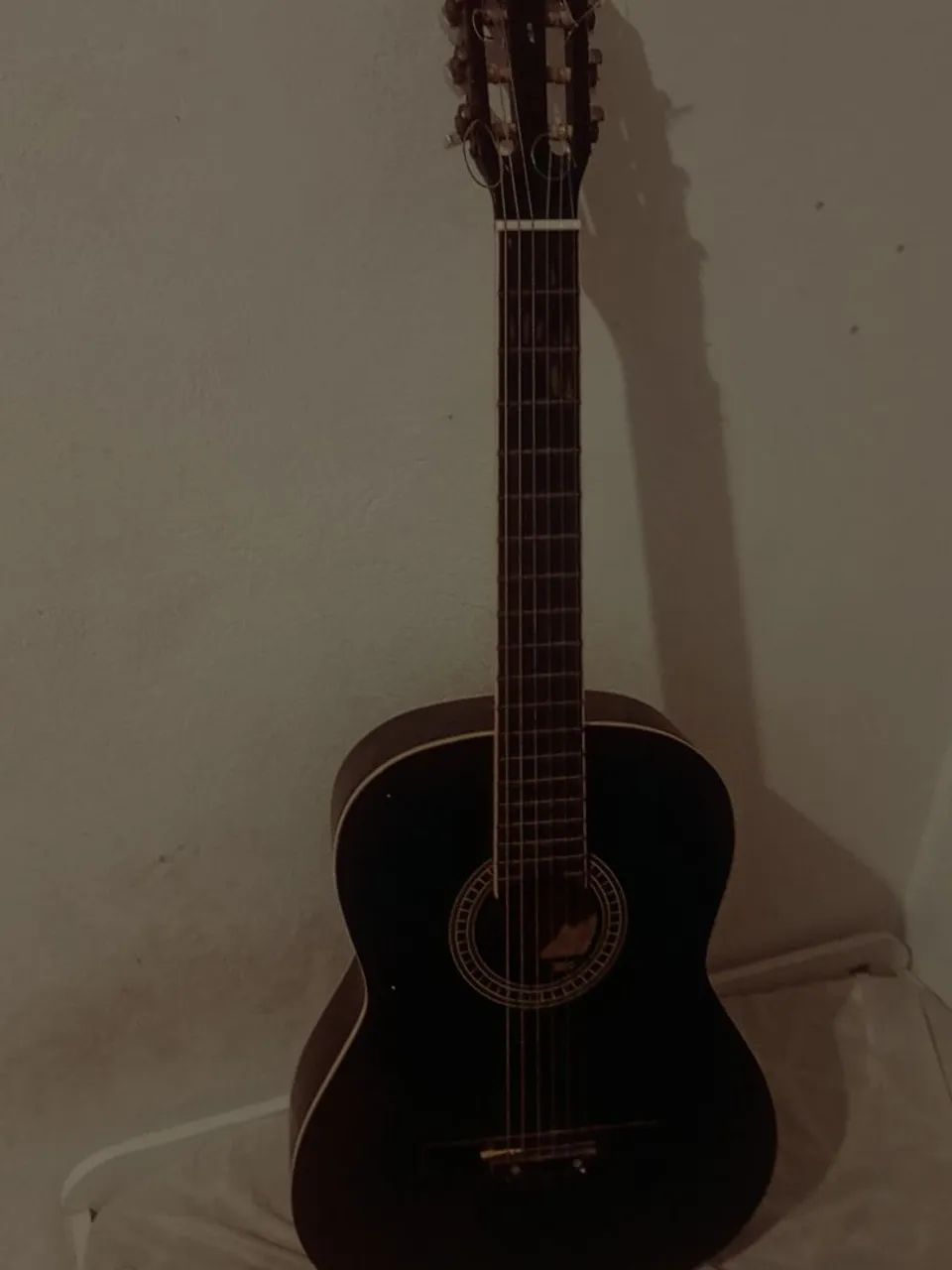 Vendo violão Menphis