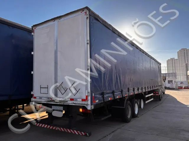 CARRETA BAU SIDER ANO 2011 DE 3 EIXOS