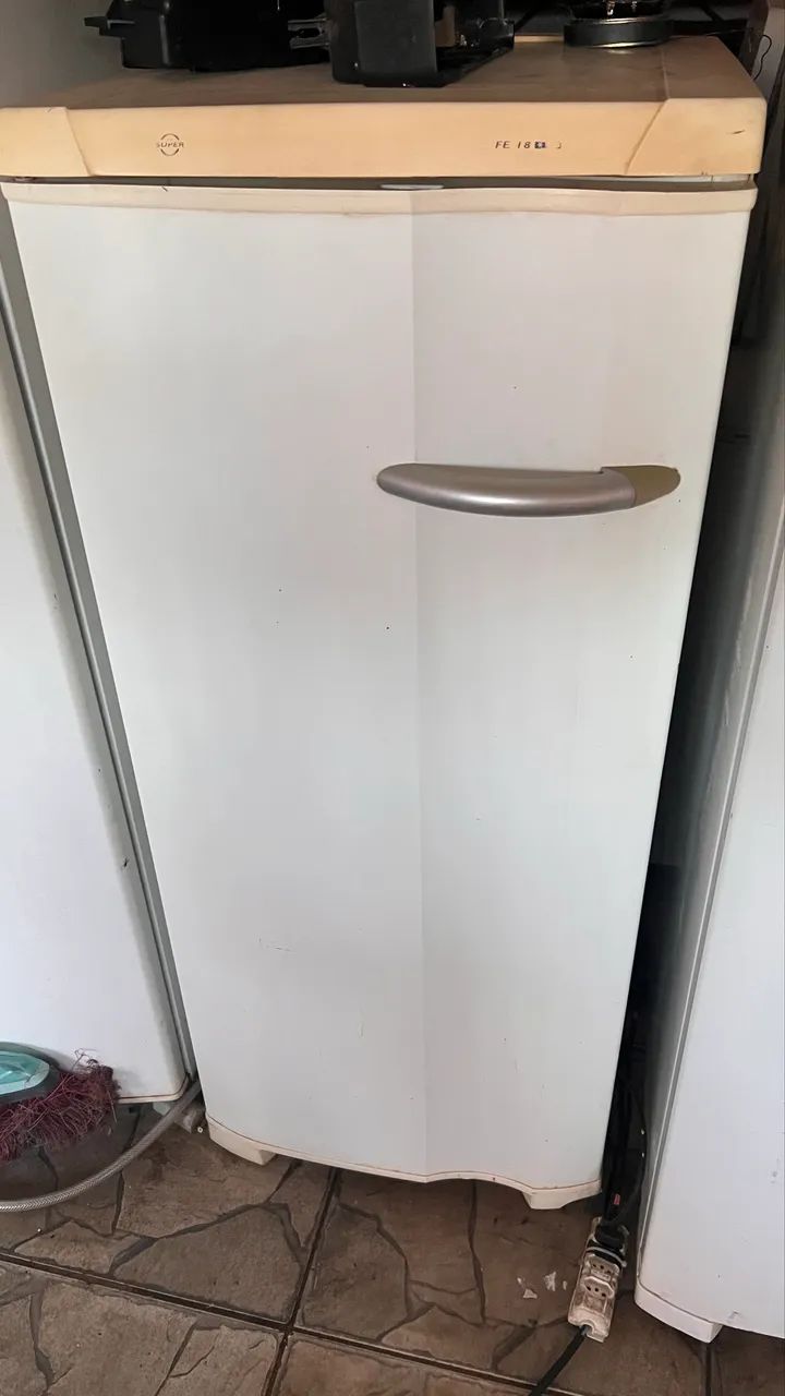 Freezer vertical - Foto 3