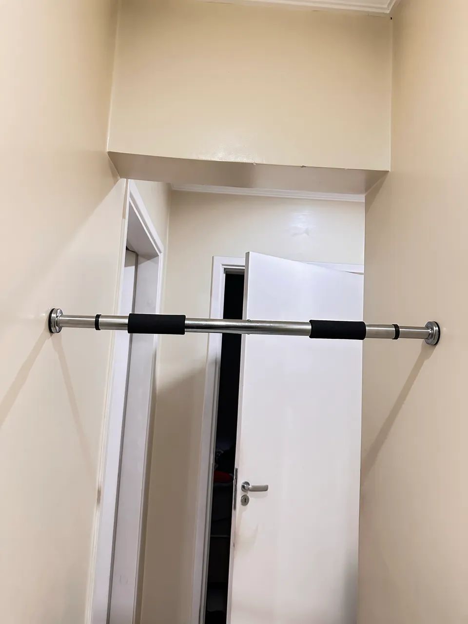 Barra para flexão de exercícios 