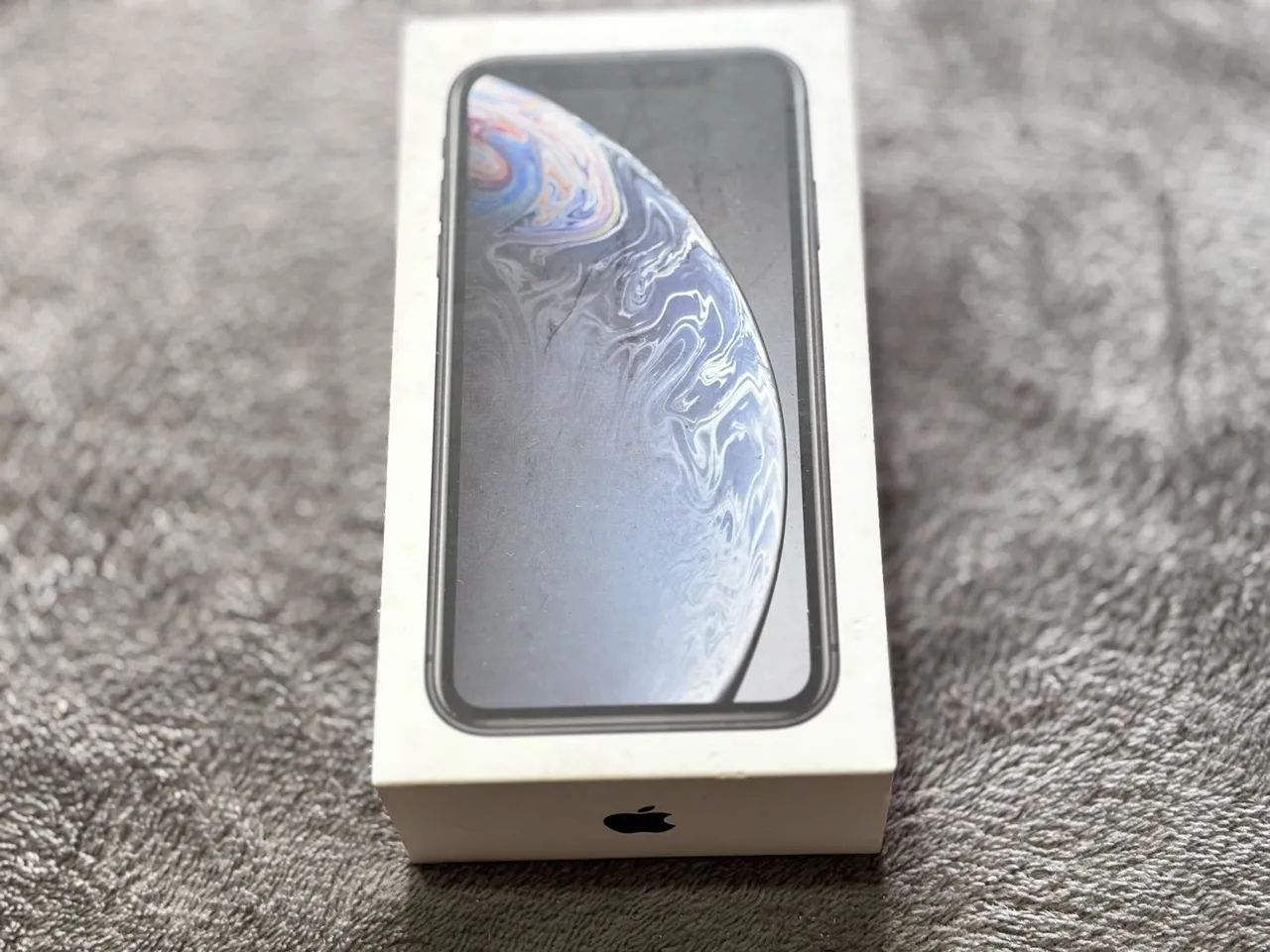 iPhone XR 128GB - Carcaça estilo iPhone 17 Pro - Celulares e