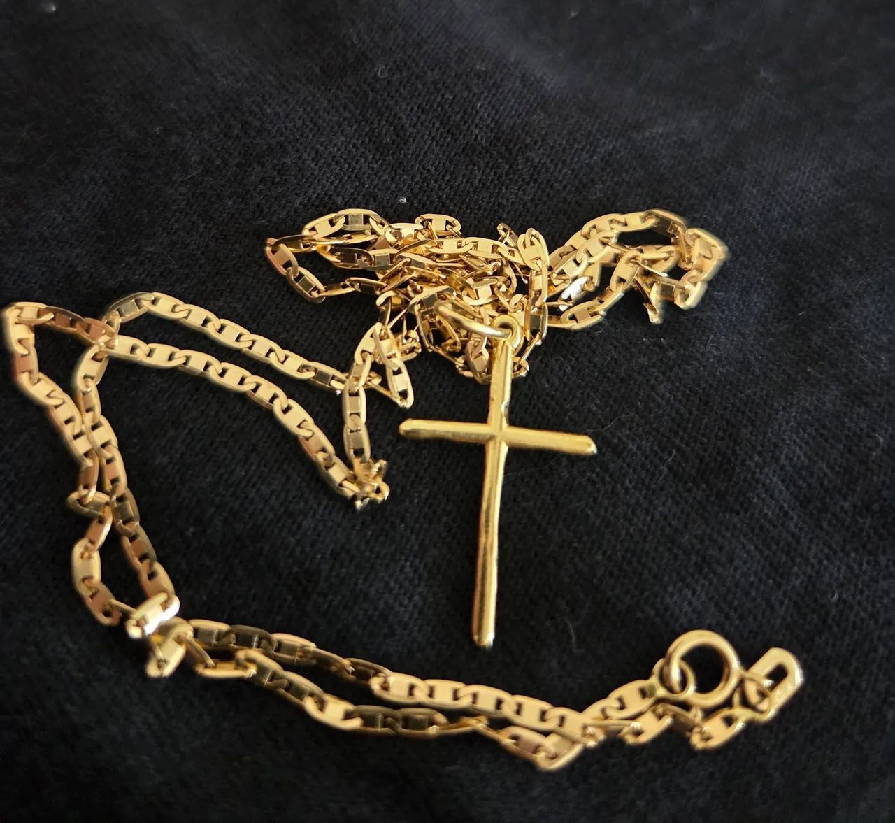 Cordão de ouro maciço 