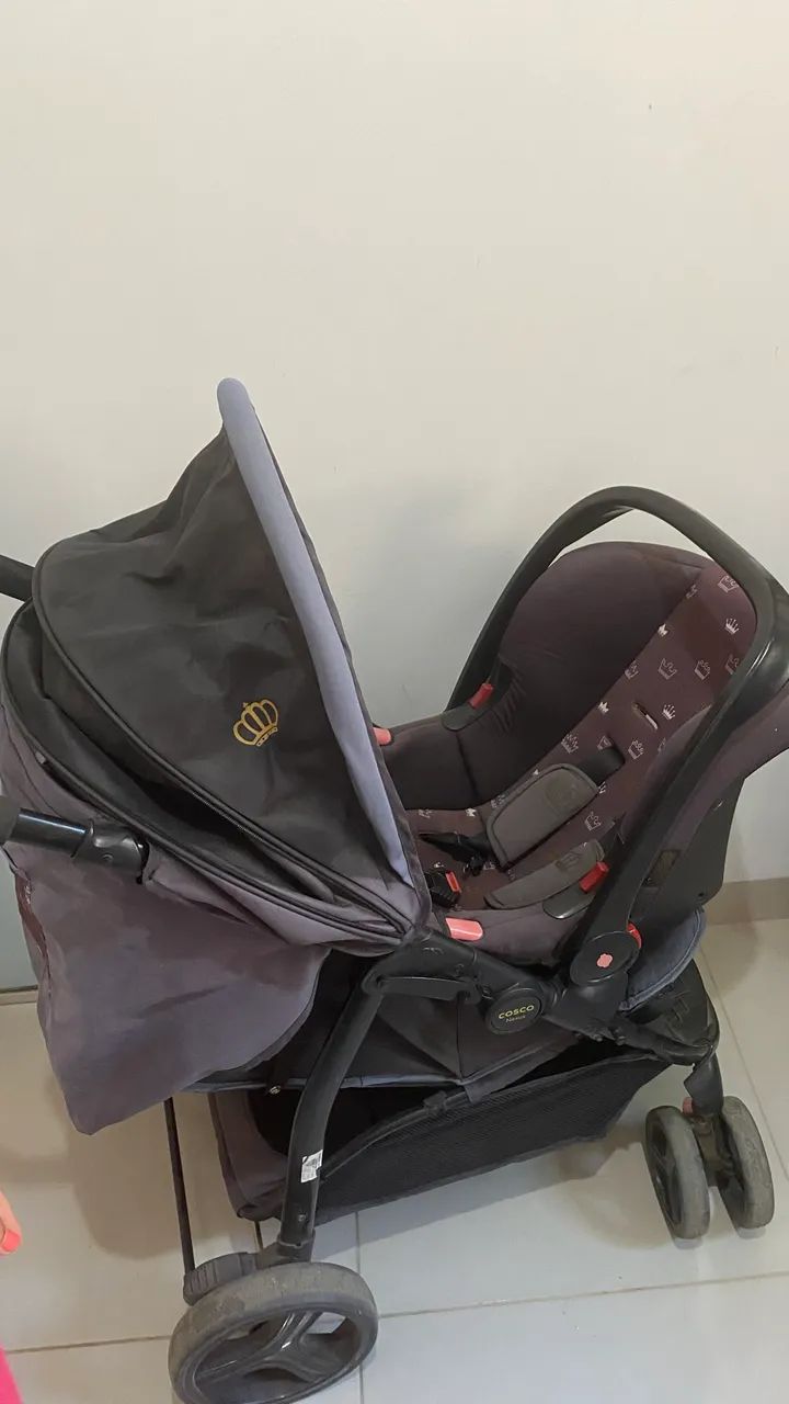 Carrinho + Bebê conforto Cosco