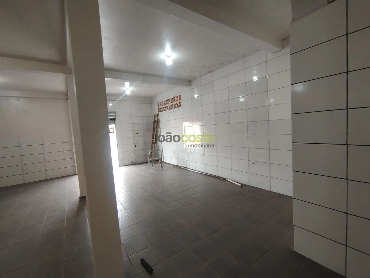 Loja para Locação em Praia Comprida, São José - 80m² - Foto 3
