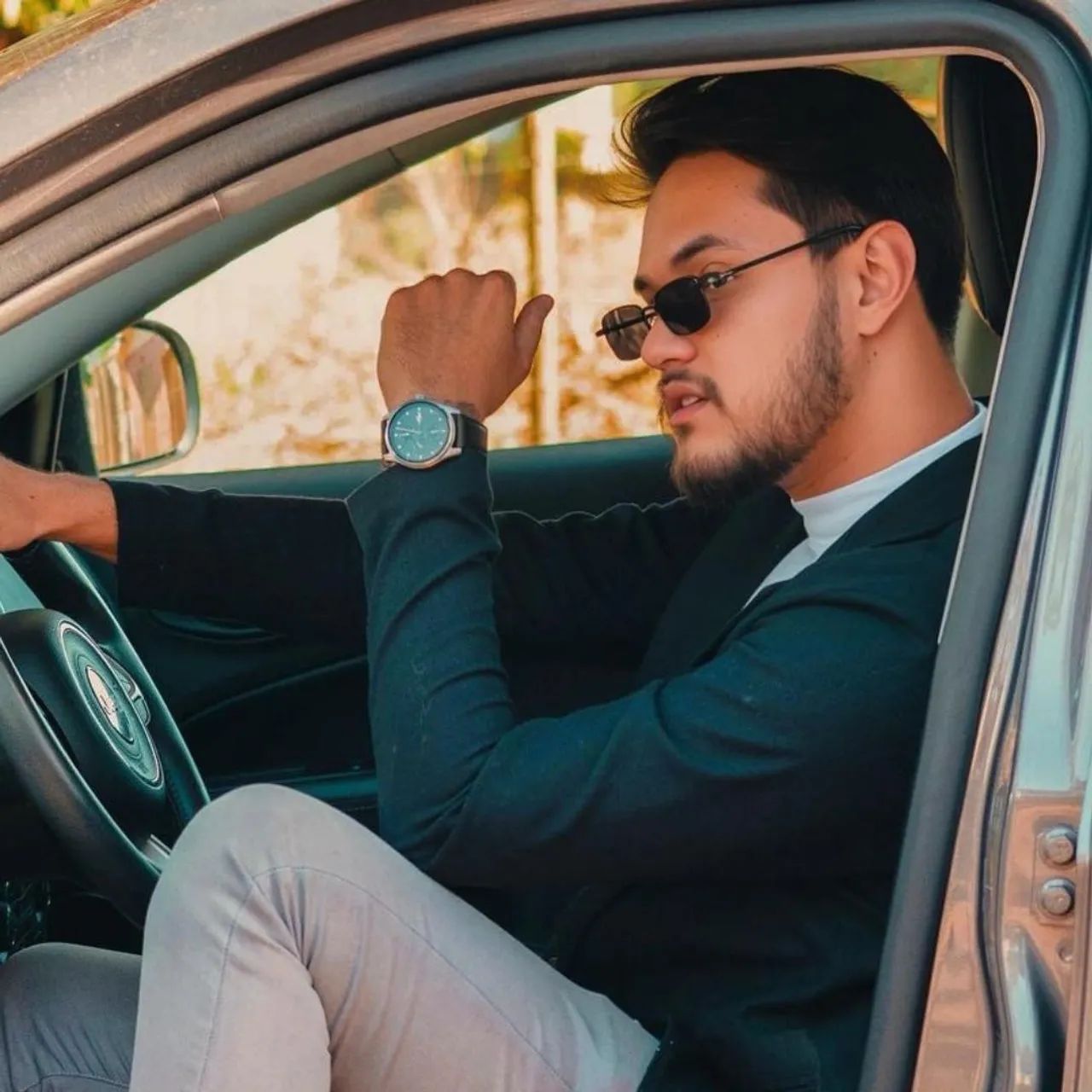 Óculos de sol proteção UV + case de couro  - Foto 2