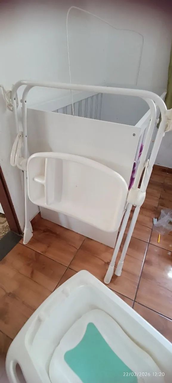 Banheira grande com suporte e trocador para bebês  - Foto 2