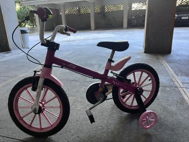 bicicleta aro 16 btwin em ótimo estado - Foto 2