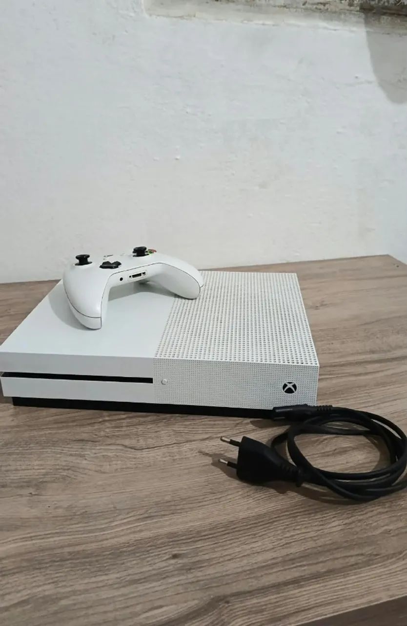 Xbox One S 1TB console + Controle Original Xbox - Foto 2