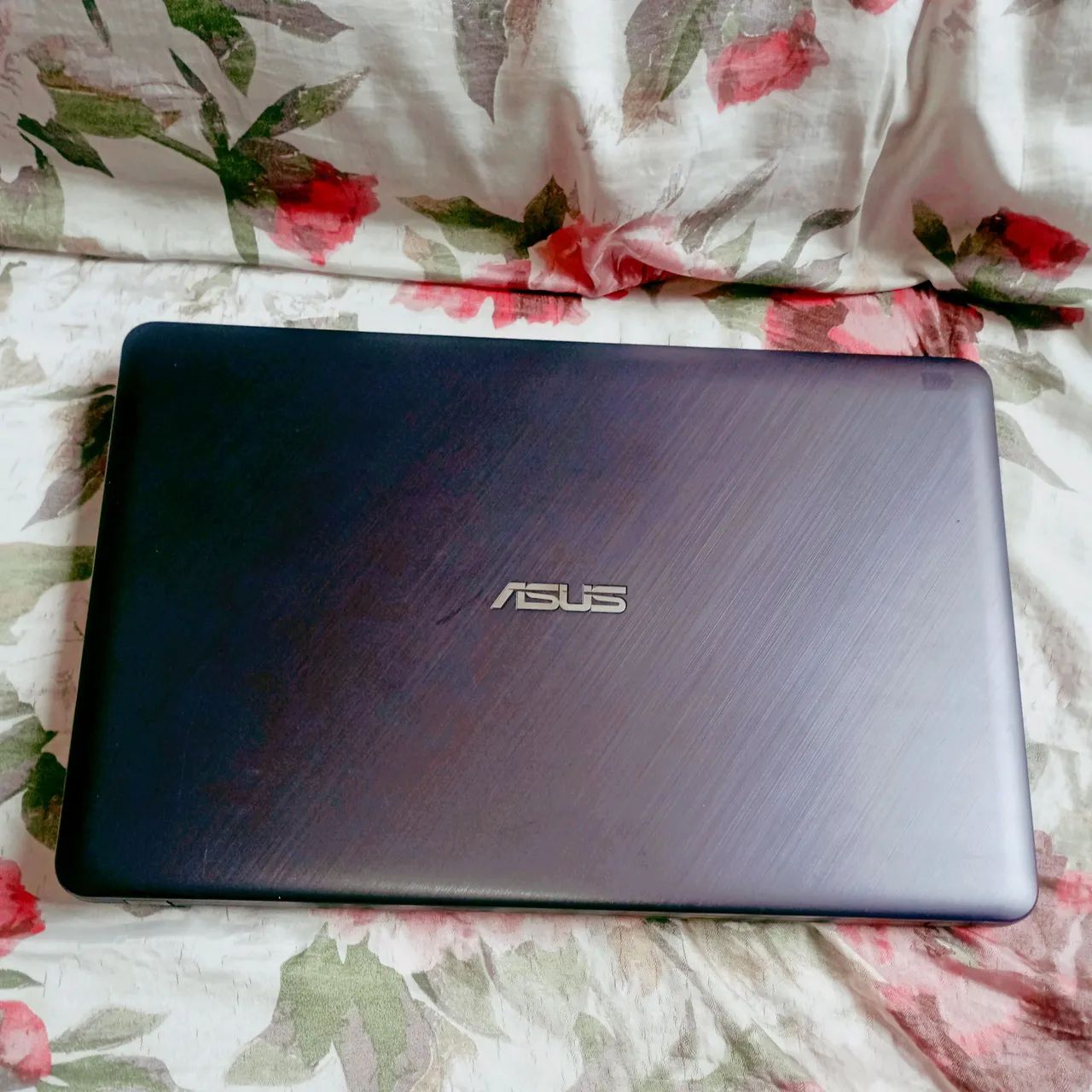 Notebook Asus X543M -para retirada de peças 